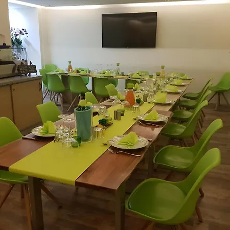 Auenwald Hotel Und Apartmenthaus Guest house 3*